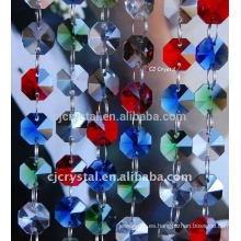 Granos de cristal mezclados del octágono de los colores al por mayor, granos cristalinos del octógono
